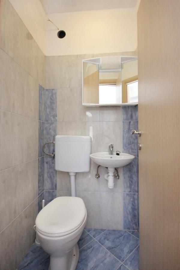 Apartments By The Sea Vlasici, Pag - 9324 Екстериор снимка
