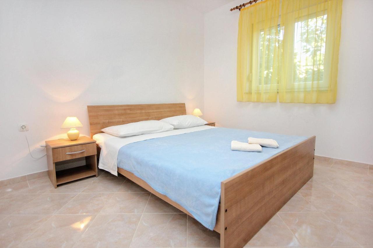 Apartments By The Sea Vlasici, Pag - 9324 Екстериор снимка