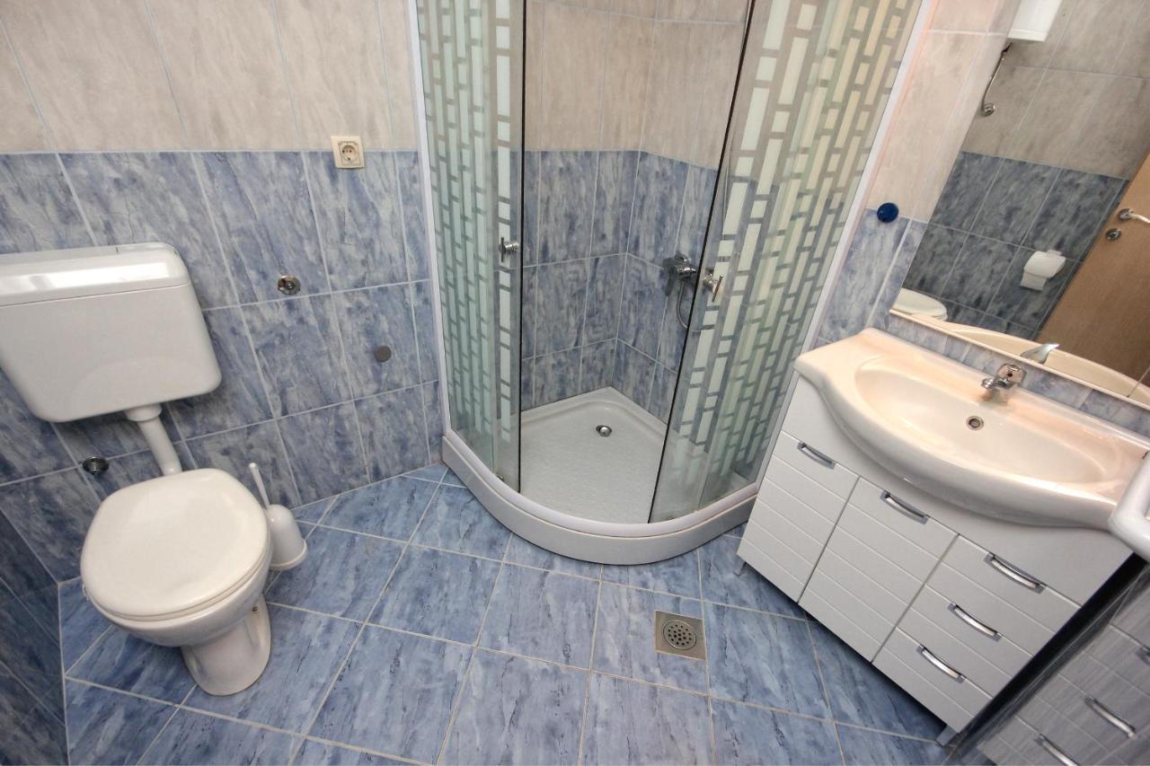 Apartments By The Sea Vlasici, Pag - 9324 Екстериор снимка