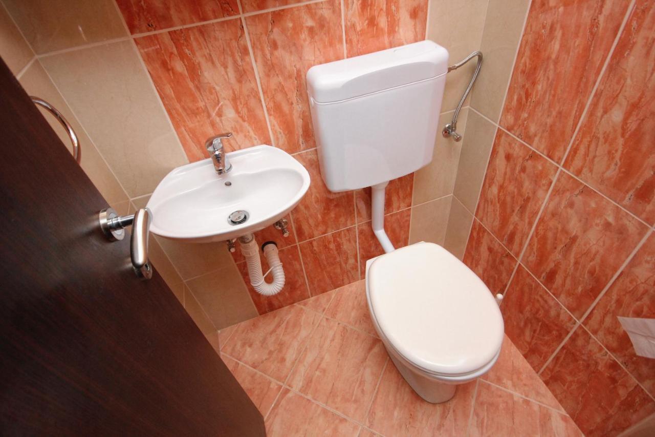 Apartments By The Sea Vlasici, Pag - 9324 Екстериор снимка