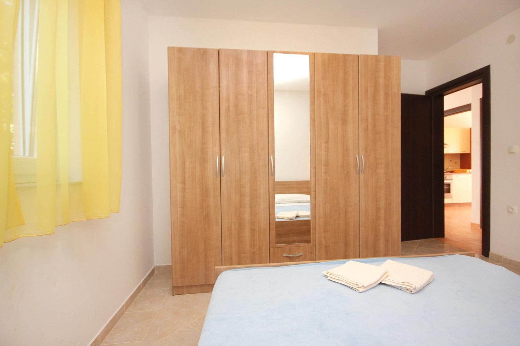 Apartments By The Sea Vlasici, Pag - 9324 Стая снимка