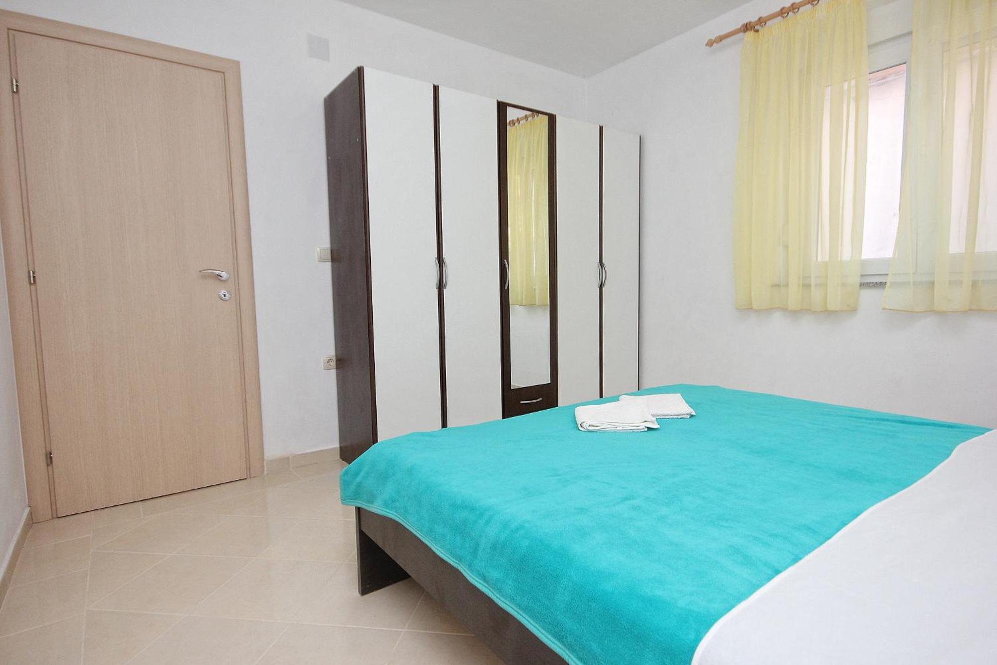 Apartments By The Sea Vlasici, Pag - 9324 Стая снимка